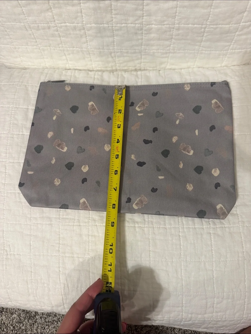 thirty-one Gray Heart & Spot Cosmetic/Travel Pouch